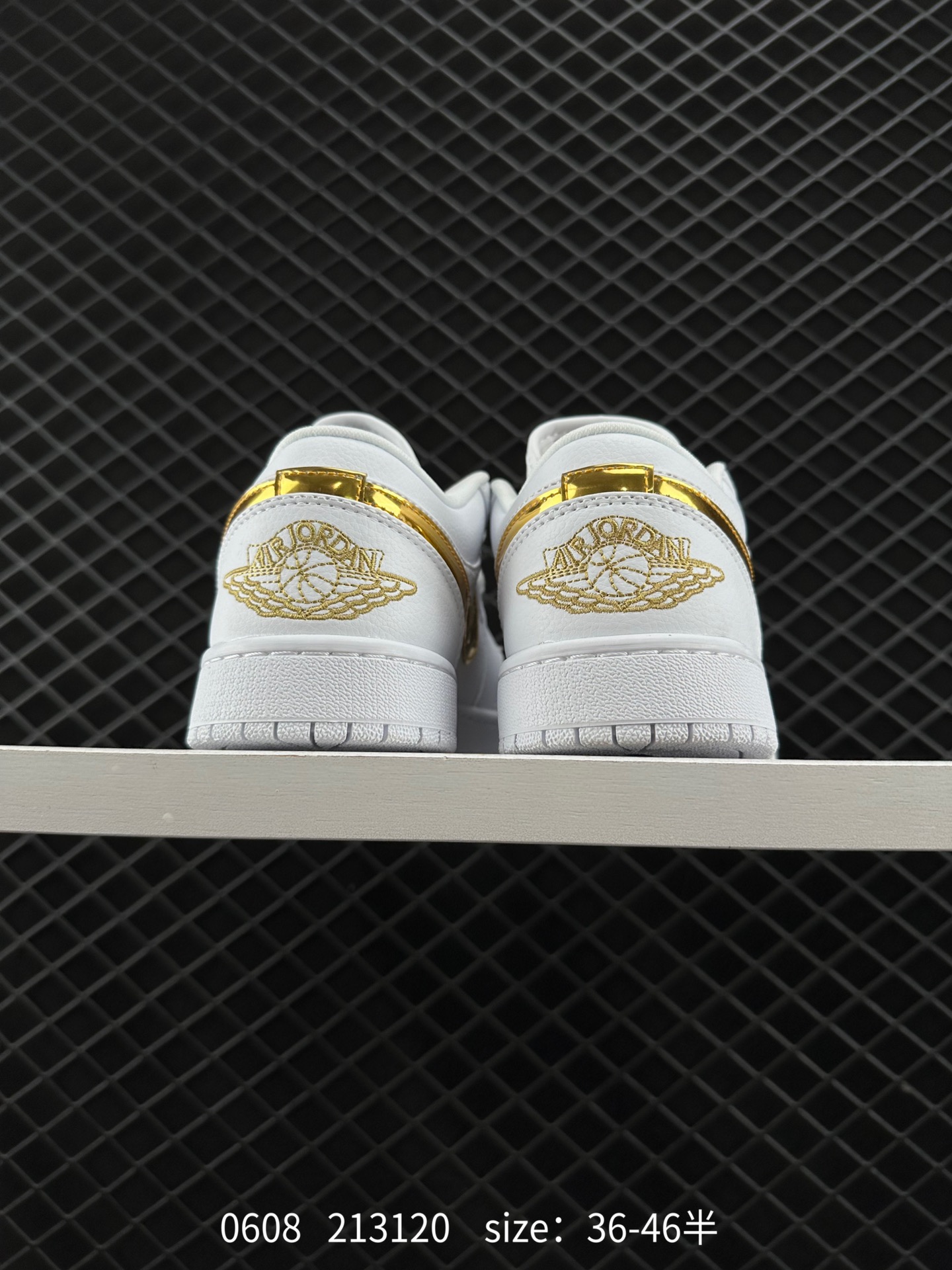 Nike Air Jordan 1 Low AJ1